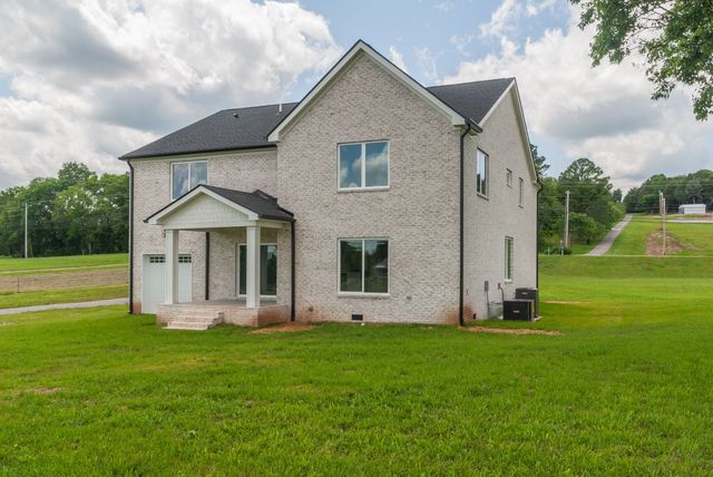 3017 Campbellsville Pike, Columbia, TN 38401