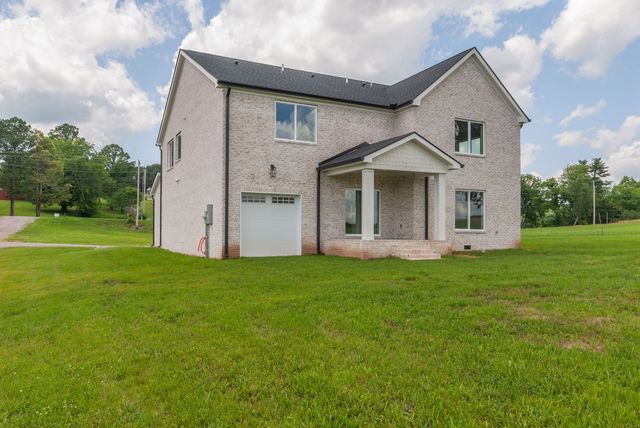 3017 Campbellsville Pike, Columbia, TN 38401