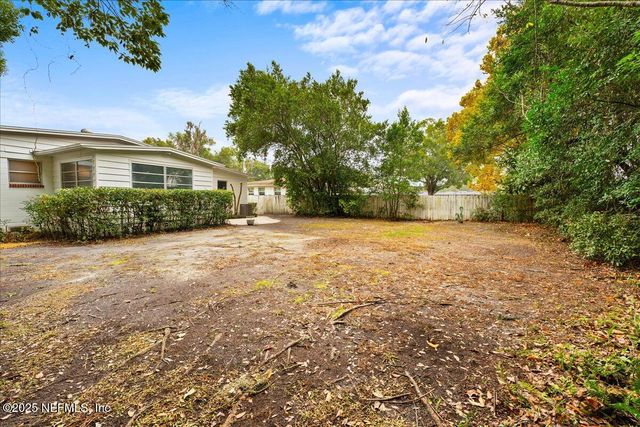 7405 ORTEGA HILLS Drive, Jacksonville, FL 32244