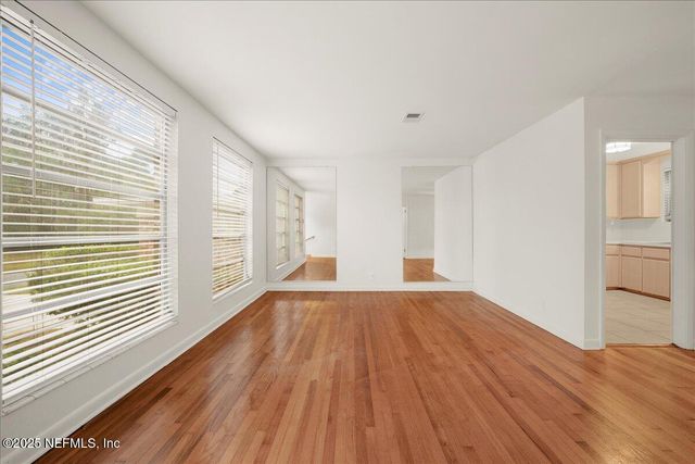 7405 ORTEGA HILLS Drive, Jacksonville, FL 32244