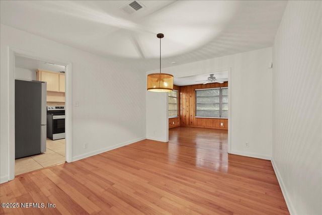 7405 ORTEGA HILLS Drive, Jacksonville, FL 32244