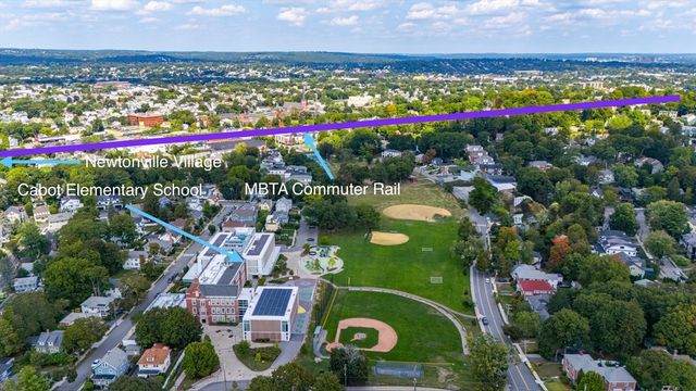 274 Newtonville Ave 274, Newton, MA 02460