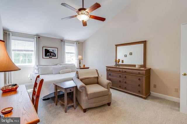 3888 STERLING WAY, Columbia, PA 17512
