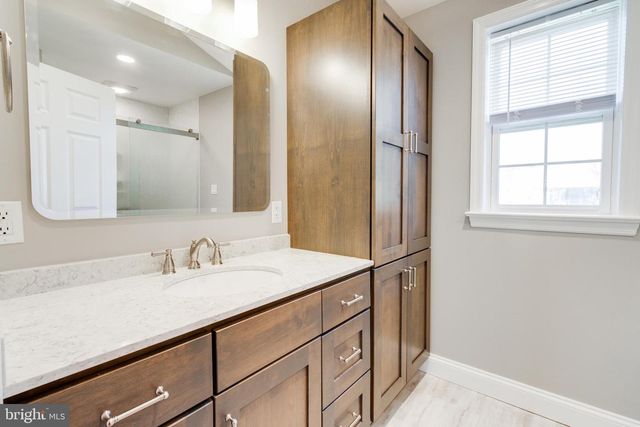 3888 STERLING WAY, Columbia, PA 17512