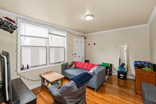 2238 W 21st Place, Chicago, IL 60608