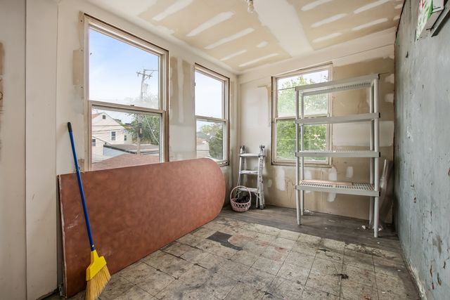 2238 W 21st Place, Chicago, IL 60608