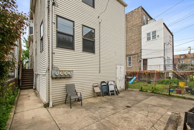 2238 W 21st Place, Chicago, IL 60608