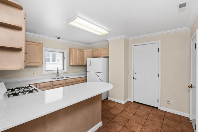 2238 W 21st Place, Chicago, IL 60608