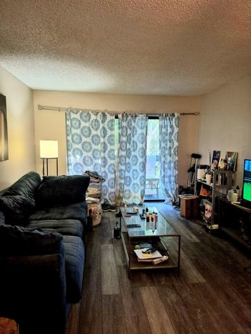 1850 N Congress Avenue 207, West Palm Beach, FL 33401