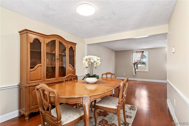 5007 Overlook, Hamburg, NY 14075