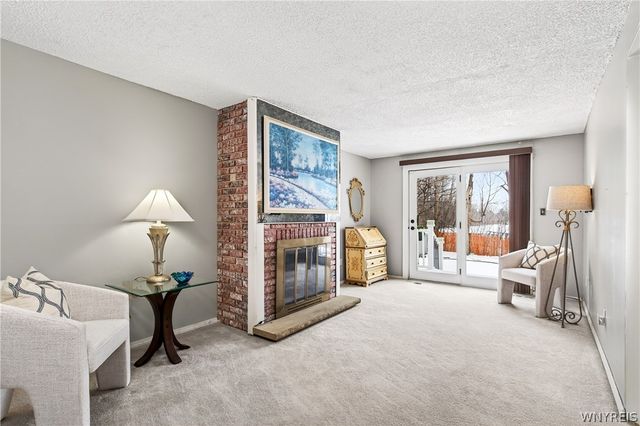 5007 Overlook, Hamburg, NY 14075