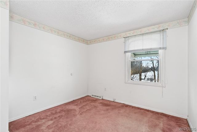 5007 Overlook, Hamburg, NY 14075