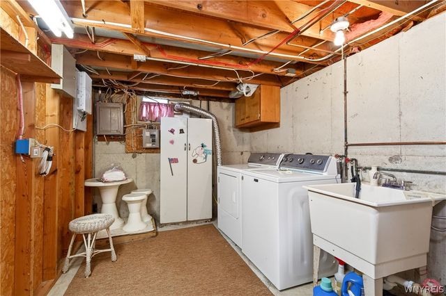 5007 Overlook, Hamburg, NY 14075