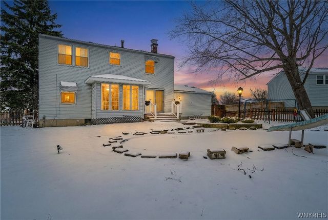 5007 Overlook, Hamburg, NY 14075