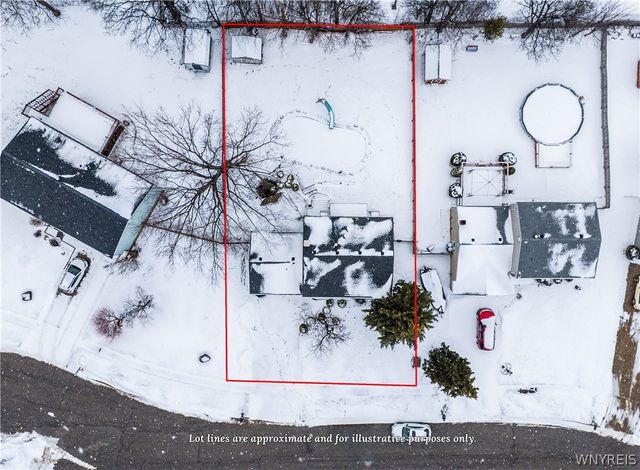 5007 Overlook, Hamburg, NY 14075