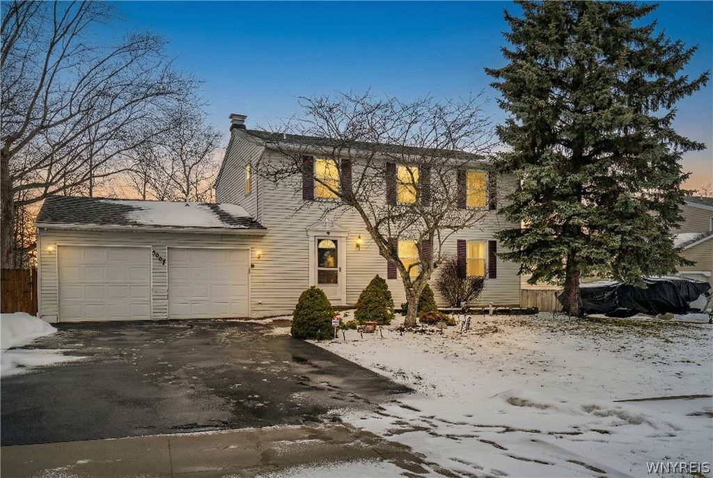 5007 Overlook, Hamburg, NY 14075