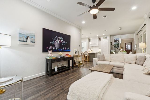 8643 Thorbrush Place, Dallas, TX 75238