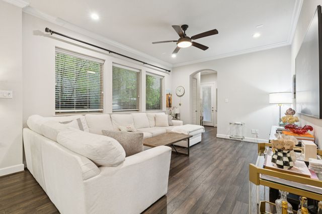 8643 Thorbrush Place, Dallas, TX 75238