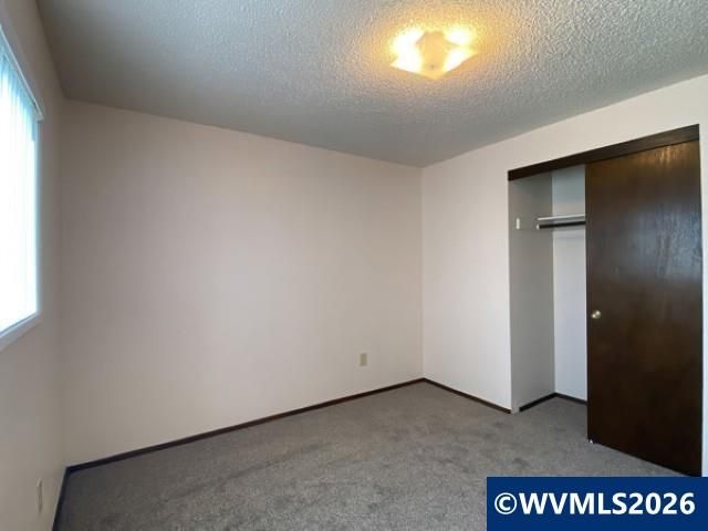 710 NE 5th St, Willamina, OR 97396