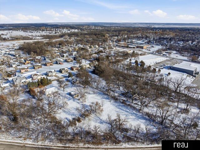 5057 Kansas Avenue, Omaha, NE 68104