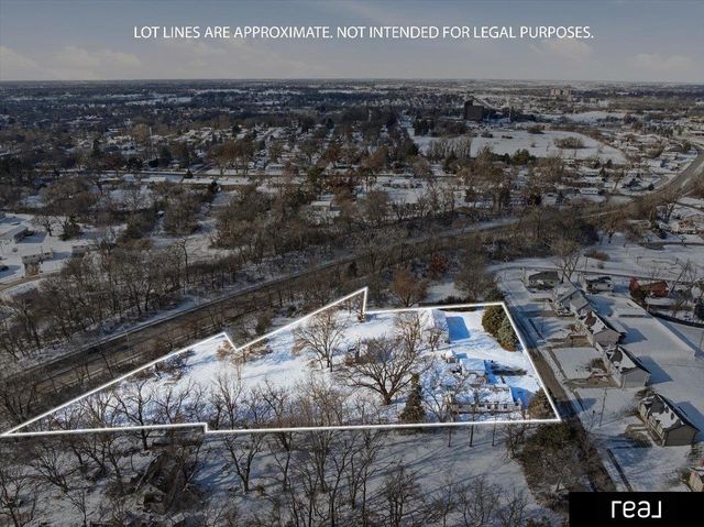 5057 Kansas Avenue, Omaha, NE 68104