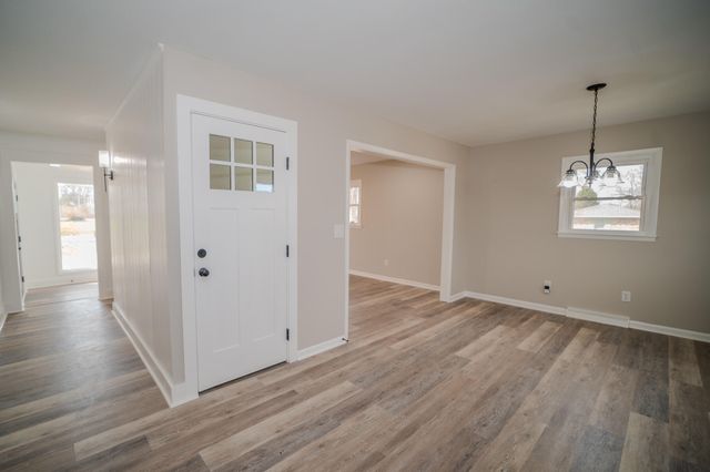 820 N WEST PARK LN, Columbia, MO 65201