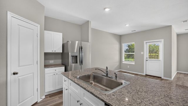 1069 BURNT RANCH Lane, Fort Worth, TX 76131