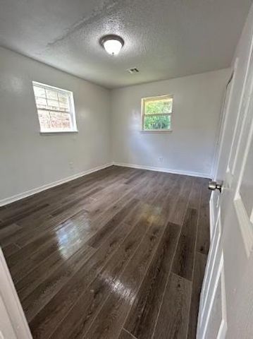 2520 SE 45th Street, Oklahoma City, OK 73129