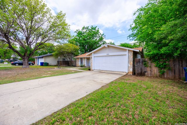 602 SAWTOOTH DR, San Antonio, TX 78245