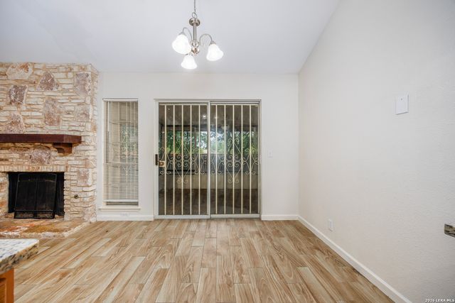 602 SAWTOOTH DR, San Antonio, TX 78245