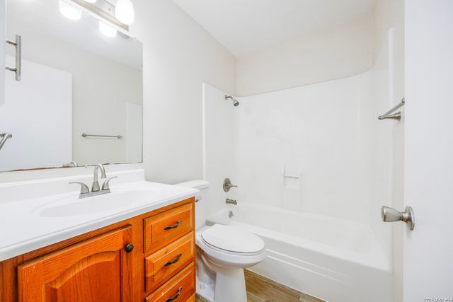 602 SAWTOOTH DR, San Antonio, TX 78245