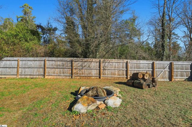 17 Butler Springs Road, Greenville, SC 29615