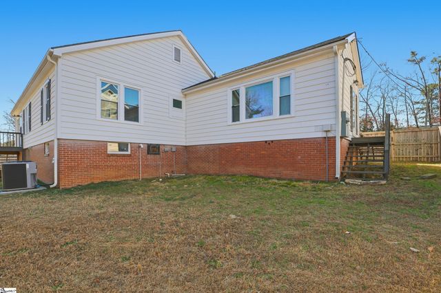 17 Butler Springs Road, Greenville, SC 29615