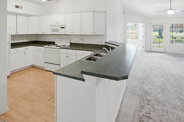 5538 Carolina Way, Burlington, KY 41005