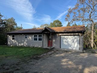 52 Trenidy Lane, Reeds Spring, MO 65737