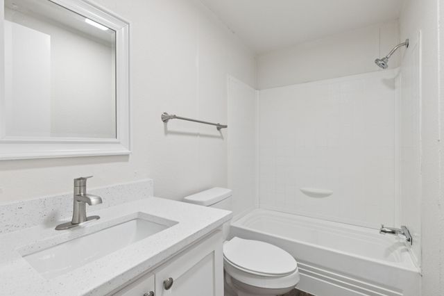 119 Kalinga Drive, Weatherford, TX 76085