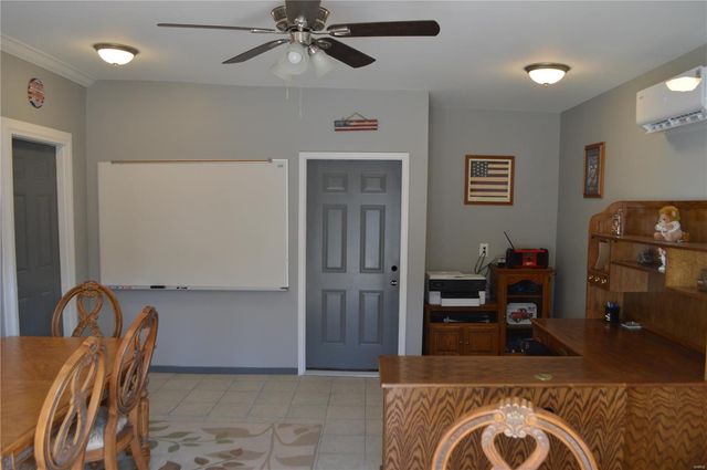 1130 Vineland School Road, De Soto, MO 63020