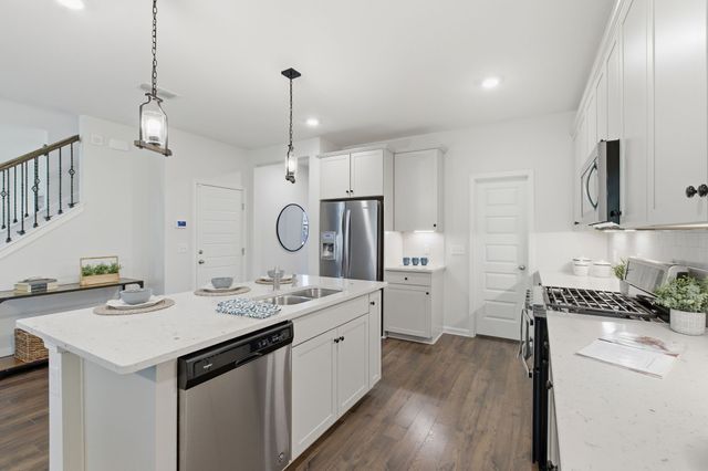 4108 Magnolia Farms Dr, Hermitage, TN 37076