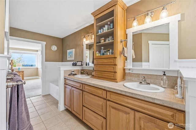 4501 Dove Court, Bellingham, WA 98229