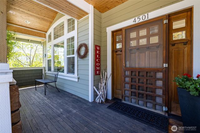 4501 Dove Court, Bellingham, WA 98229