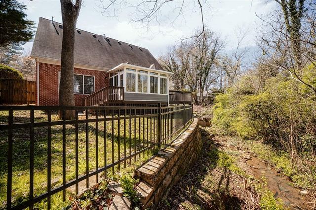 1355 East Gate Court SE, Atlanta, GA 30316