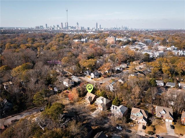 1355 East Gate Court SE, Atlanta, GA 30316