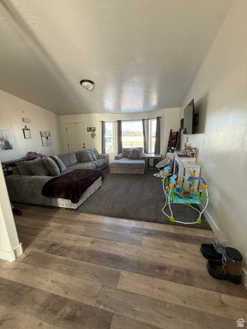 2102 E 1820 S, Naples, UT 84078