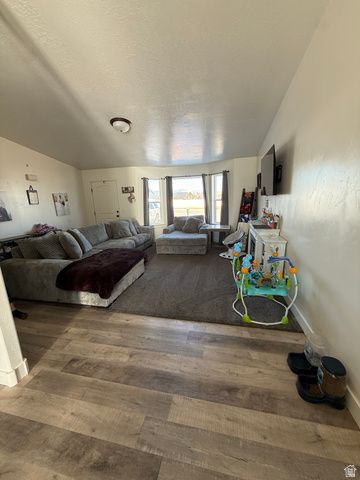2102 E 1820 S, Naples, UT 84078
