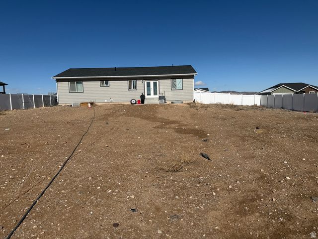 2102 E 1820 S, Naples, UT 84078