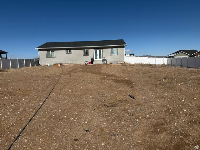 2102 E 1820 S, Naples, UT 84078