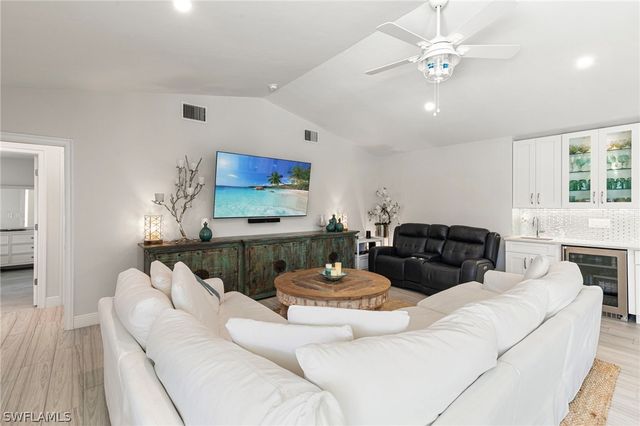 179 Dan River CT, Marco Island, FL 34145