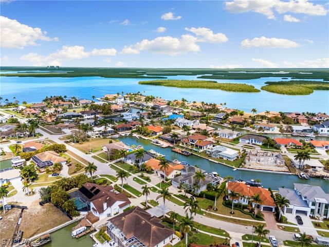 179 Dan River CT, Marco Island, FL 34145