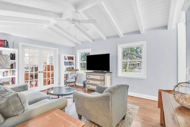 3203 Palm Drive, Delray Beach, FL 33483
