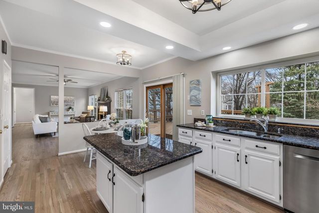 2796 MAPLE RIDGE DR, Woodbridge, VA 22192